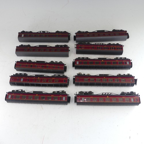 82 - Exley: five Type K5 ‘00’ gauge L.M.S. Passenger Coaches, maroon, and two K5/W1 L.M.S. Coaches, toget... 