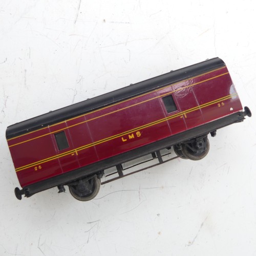 82 - Exley: five Type K5 ‘00’ gauge L.M.S. Passenger Coaches, maroon, and two K5/W1 L.M.S. Coaches, toget... 