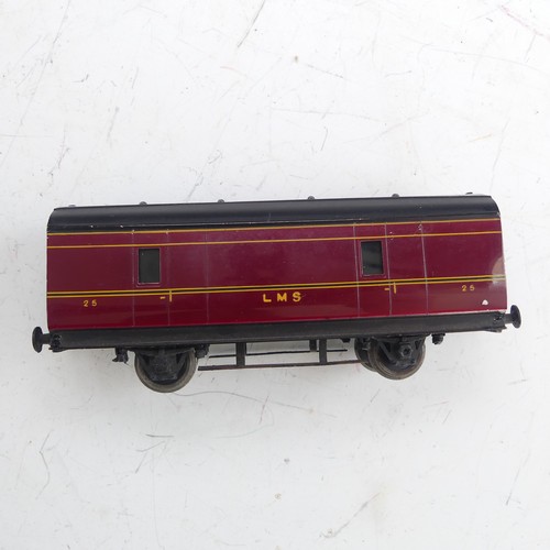 82 - Exley: five Type K5 ‘00’ gauge L.M.S. Passenger Coaches, maroon, and two K5/W1 L.M.S. Coaches, toget... 