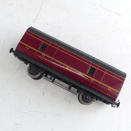 82 - Exley: five Type K5 ‘00’ gauge L.M.S. Passenger Coaches, maroon, and two K5/W1 L.M.S. Coaches, toget... 