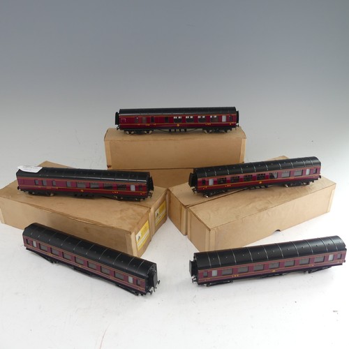 77 - Exley for Bassett-Lowke: ‘00’ gauge, a rake of five L.M.S. bogie Passenger Corridor Coaches, maroon ... 