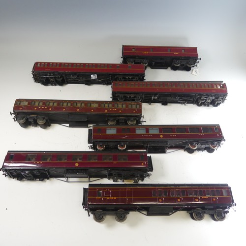 43 - Exley '0' gauge LMS All 3rd Class Corridor Coach No.5156, in LMS maroon with yellow lettering, lacks... 