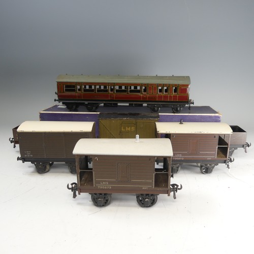 45 - Bassett-Lowke '0' gauge LMS 3rd Class Coach, maroon with yellow lettering, No.9343, boxed, together ... 