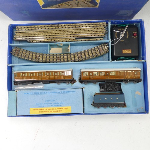 56 - Hornby Dublo: '00' gauge EDP1 Passenger Train Set 