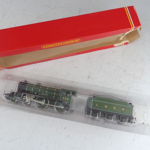 65 - Hornby Railways: Five ‘00’ gauge 2-rail tender locomotives, all boxed, R.063 B.R. 4-6-2 Class 7 ‘Bri... 