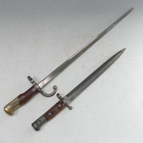 240 - A 19th century French Gras Bayonet, marked the the spine '1879' to the hilt '04893', total length 65... 