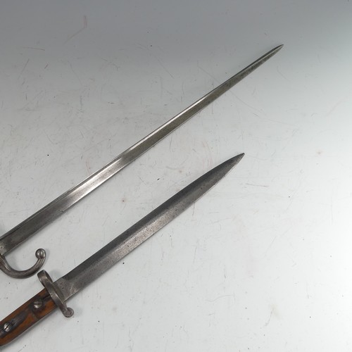 240 - A 19th century French Gras Bayonet, marked the the spine '1879' to the hilt '04893', total length 65... 