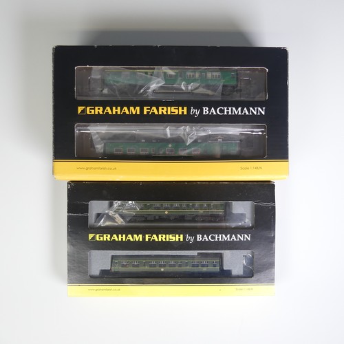 96 - Graham Farish ‘N’ gauge No.372-676 Four Car EMU set, SR green, and No.371-875A 108 DMU 2-Car Unit, B... 