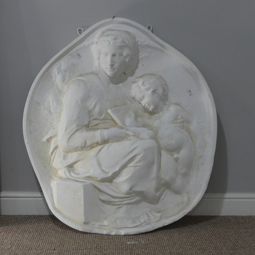 443 - A large late 20th century relief case plaster Plaque, depicting a mother with children, note damage ... 