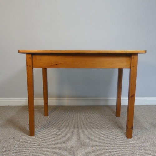 444 - A small antique stained pine side Table, in the style of a kitchen Table, rectangular top raised on ... 