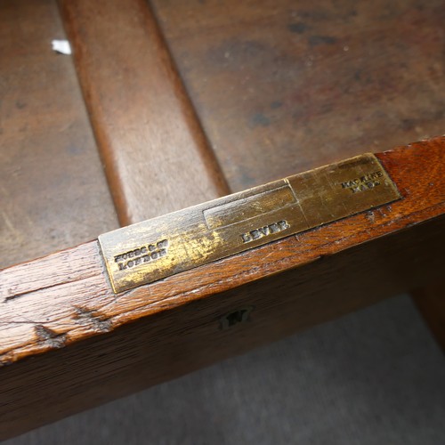 496 - A good late 19th century oak twin pedestal Desk, rectangular top inset with gilt tooled leather skiv... 