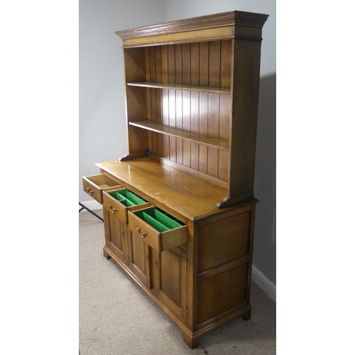 500 - A good Georgian style 20th century oak Dresser, made by Titchmarsh & Goodwin, with original shop... 