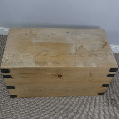 552 - An antique stripped pine and iron bound Blanket Box, W 92 cm x H 48.5 cm x D 49 cm.