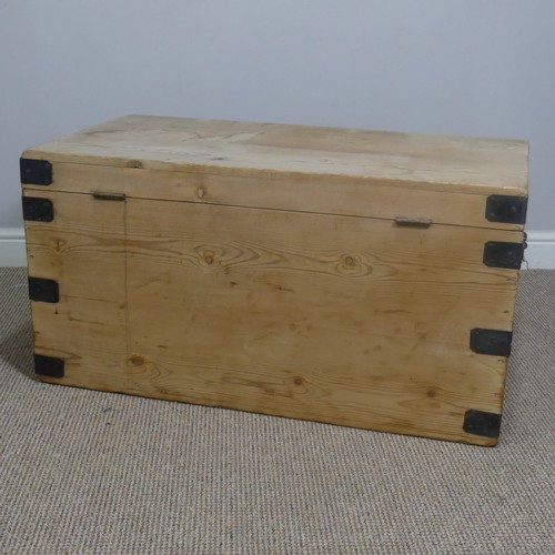 552 - An antique stripped pine and iron bound Blanket Box, W 92 cm x H 48.5 cm x D 49 cm.