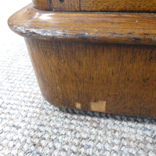 496 - A good late 19th century oak twin pedestal Desk, rectangular top inset with gilt tooled leather skiv... 