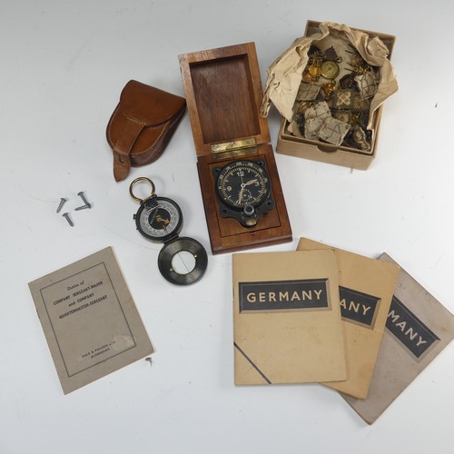 212 - A WW2 German Luftwaffe Aircraft Cockpit Clock by Junghans, stamped to the movement “J 30 BZ”, dial w... 