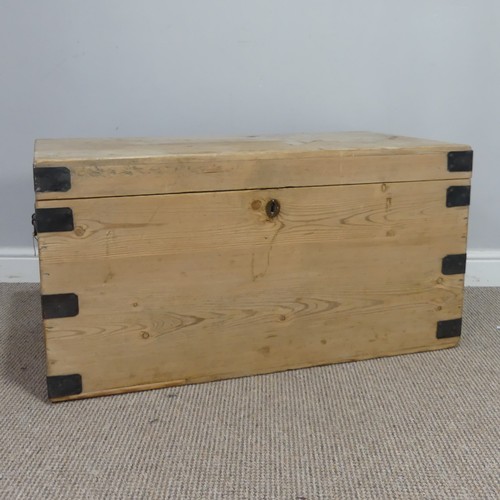 552 - An antique stripped pine and iron bound Blanket Box, W 92 cm x H 48.5 cm x D 49 cm.