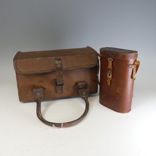 221 - A WW2 leather military tool Bag / mechanics Box, stamped to the top with 'W D' and the military arro... 