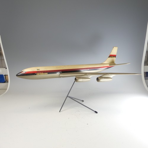 160 - An aircraft manufacturers desktop metal model Aeroplane, 1:72 scale aeroplane of International Air B... 