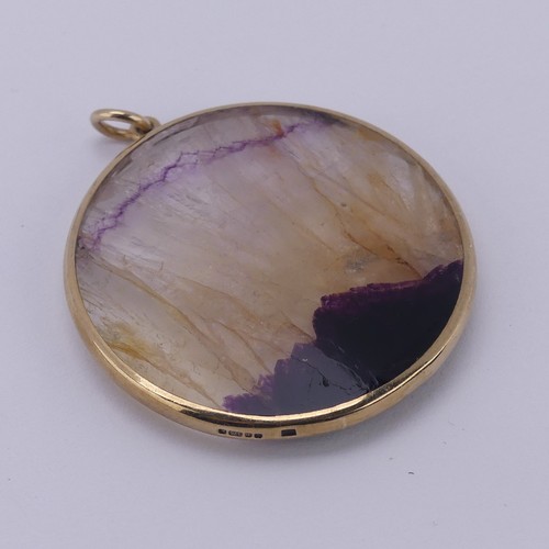 227 - A 9ct gold mounted circular Blue John Pendant, hallmarked Sheffield 1982, 3.2cm diameter, gross weig... 