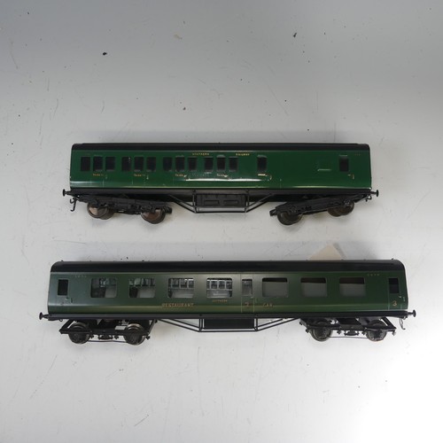 21 - Two Exley ‘0’ gauge SR Coaches, green with yellow lettering: 1st/3rd Restaurant Coach No.5670, and 3... 