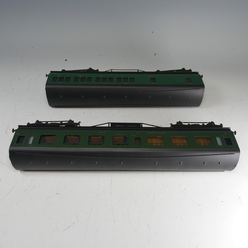 21 - Two Exley ‘0’ gauge SR Coaches, green with yellow lettering: 1st/3rd Restaurant Coach No.5670, and 3... 