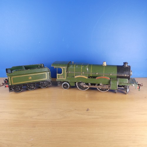 6 - Hornby ‘0’ gauge 3-rail electric GWR 'Caerphilly Castle' 4-4-2 Locomotive and six-wheel Tender, in G... 