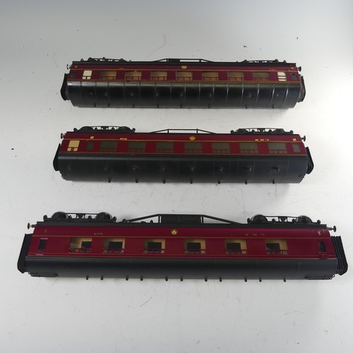 41 - Six ‘0’ gauge LMS bogie Passenger Coaches, possibly Exley or similar, in LMS maroon with yellow lett... 