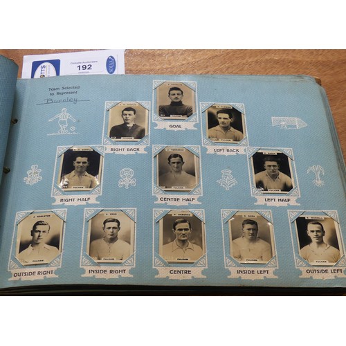 192 - A Godfrey Phillips Ltd. 'Photos of Football Players' card album, 1922/1923, containing Pinnace photo... 