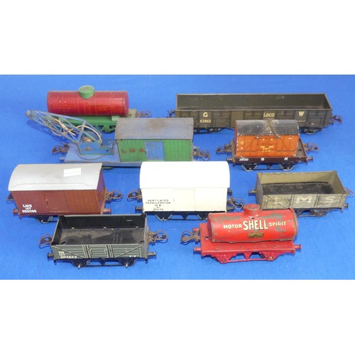 51 - Hornby '0' gauge; approximately fifty Goods Wagons and Vans, unboxed, including Colman's Mustard, re... 