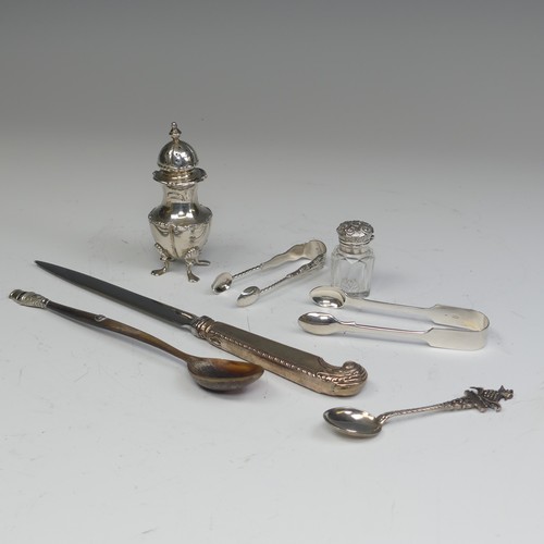 67 - An Edwardian silver Caster, by The Alexander Clark Manufacturing Co., hallmarked Birmingham 1901, wi... 