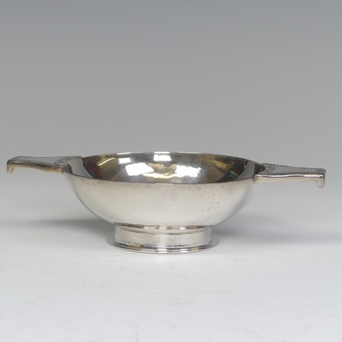 59 - An Edward VIII silver Quaich, by Harman & Co., hallmarked London 1936, of traditional form, the ... 