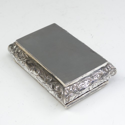 36 - A late 19thC Continental silver table Snuff Box, with Chester import marks for 1906, of bombe form, ... 