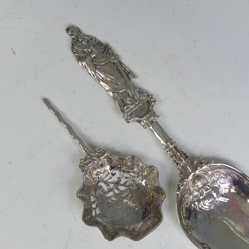 50 - A 19thC Dutch silver Apostle Spoon, with London import marks for William Moering, 1899, the finial m... 