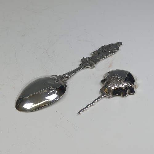 50 - A 19thC Dutch silver Apostle Spoon, with London import marks for William Moering, 1899, the finial m... 