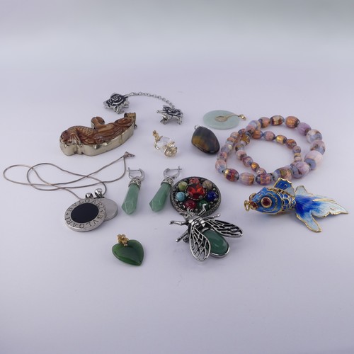 340 - A quantity of Jewellery and Costume Jewellery, including a facetted rock crystal pendant with 9ct go... 