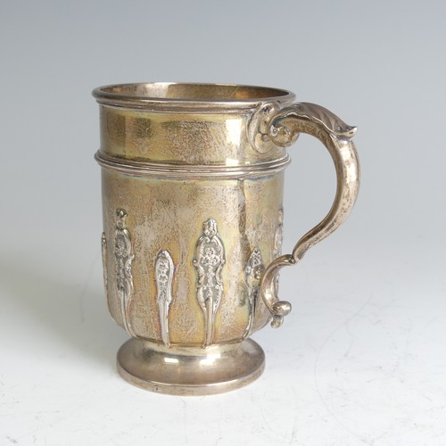 85 - An Edwardian silver Christening Mug, by Sibray, Hall & Co Ltd., hallmarked London 1902, with ins... 