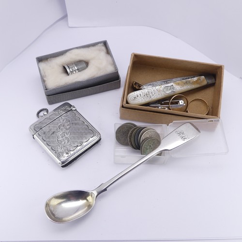 75 - An Edwardian silver Vesta Case, by William Hair Haseler, hallmarked Birmingham 1903, foliate decorat... 