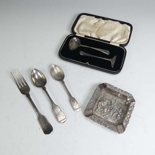 91 - A cased George V silver Christening Spoon and Pusher Set, by Viner's Ltd., hallmarked Sheffield 1932... 