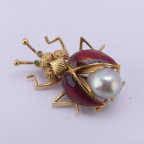 320 - An 18ct yellow gold 'Bug' Brooch, with cultured pearl abdomen, red enamelled wings and emerald eyes,... 