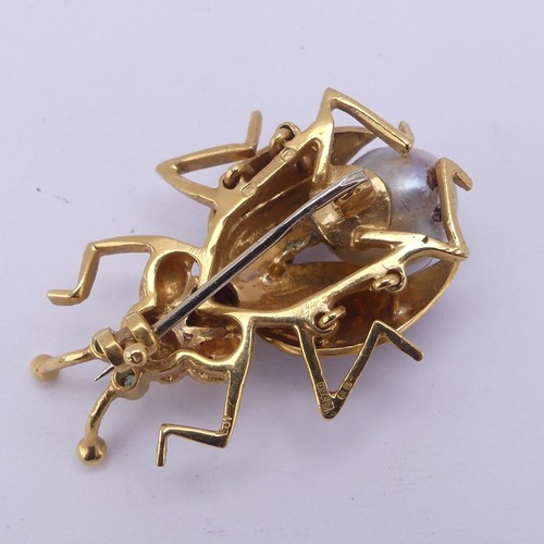 320 - An 18ct yellow gold 'Bug' Brooch, with cultured pearl abdomen, red enamelled wings and emerald eyes,... 