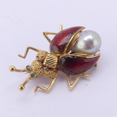 320 - An 18ct yellow gold 'Bug' Brooch, with cultured pearl abdomen, red enamelled wings and emerald eyes,... 