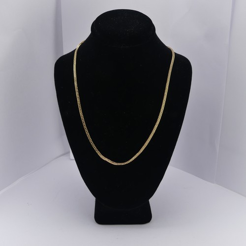 267 - A 14ct yellow gold Chain, with a replacement 9ct gold clasp, 57cm long, total weight 8.7g.... 