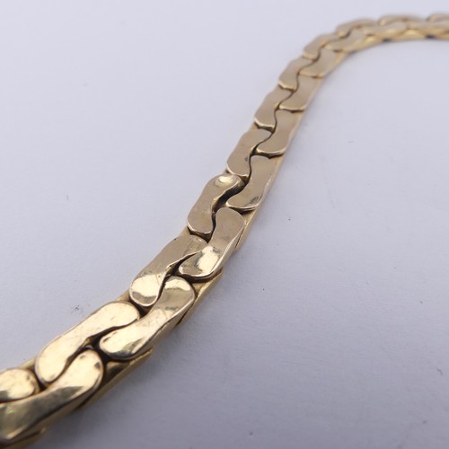 298 - An Italian 9ct yellow gold Bracelet, by Uno-a-Erre, with integral box clasp, 19cm long, 13.7g.... 