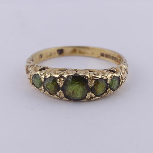 185 - An antique style graduated five stone tourmaline Ring, the centre stone approx. 5.5mm diameter, moun... 