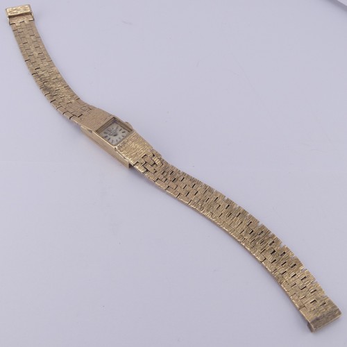 140 - A 9ct yellow gold lady's Bueche-Girot Bracelet Wristwatch, with signed 17-jewels movement and integr... 