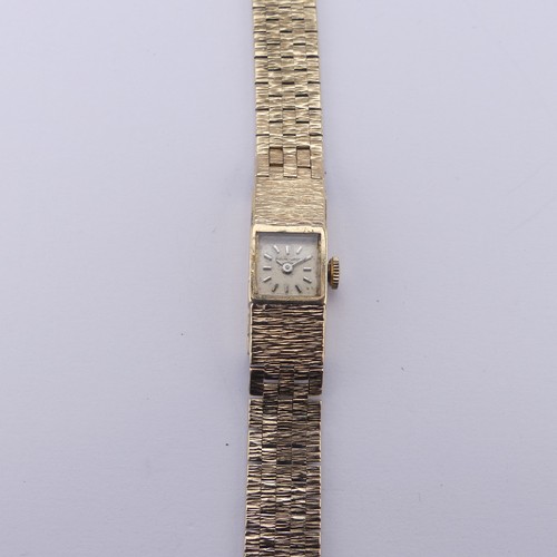 140 - A 9ct yellow gold lady's Bueche-Girot Bracelet Wristwatch, with signed 17-jewels movement and integr... 