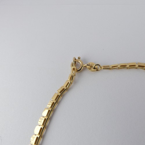 274 - A 9ct yellow gold 'Cleopatra' style fringe Necklace, 42cm long, 6.8g.