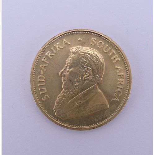 420 - A South African gold Krugerrand, dated 1982.