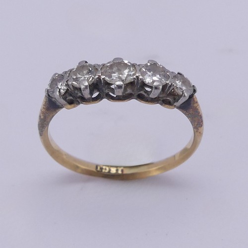 216 - A graduated five stone diamond Ring, the centre stone approx. 0.15ct, all mounted in 18ct yellow and... 